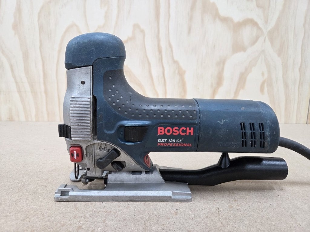 Bosch GST 135 CE professional decoupeerzaag blauw decoupeer, Gebruikt, Decoupeerzaag, Ophalen of Verzenden, 30 tot 70 mm