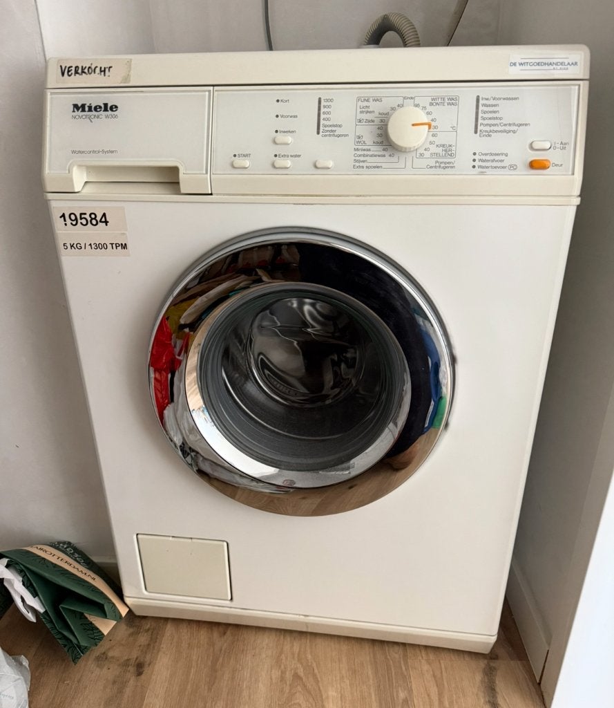 Miele wasmachine Novotronic W306, Ophalen, 1200 tot 1600 toeren, Gebruikt, 4 tot 6 kg