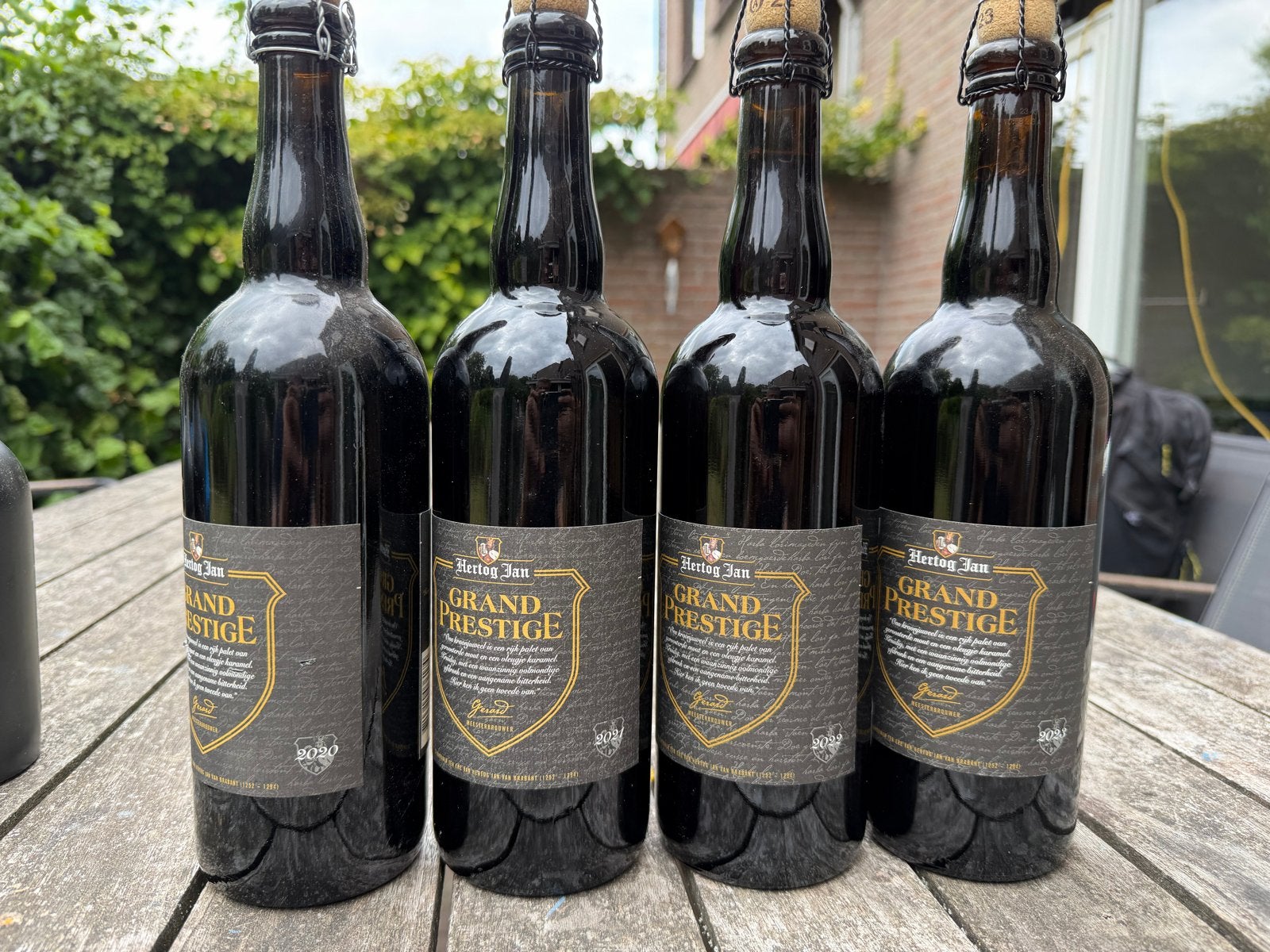 Hertog Jan Grand Prestige 75cl (2020-2023) & Kruikjes (2019,, Ophalen of Verzenden, Zo goed als nieuw