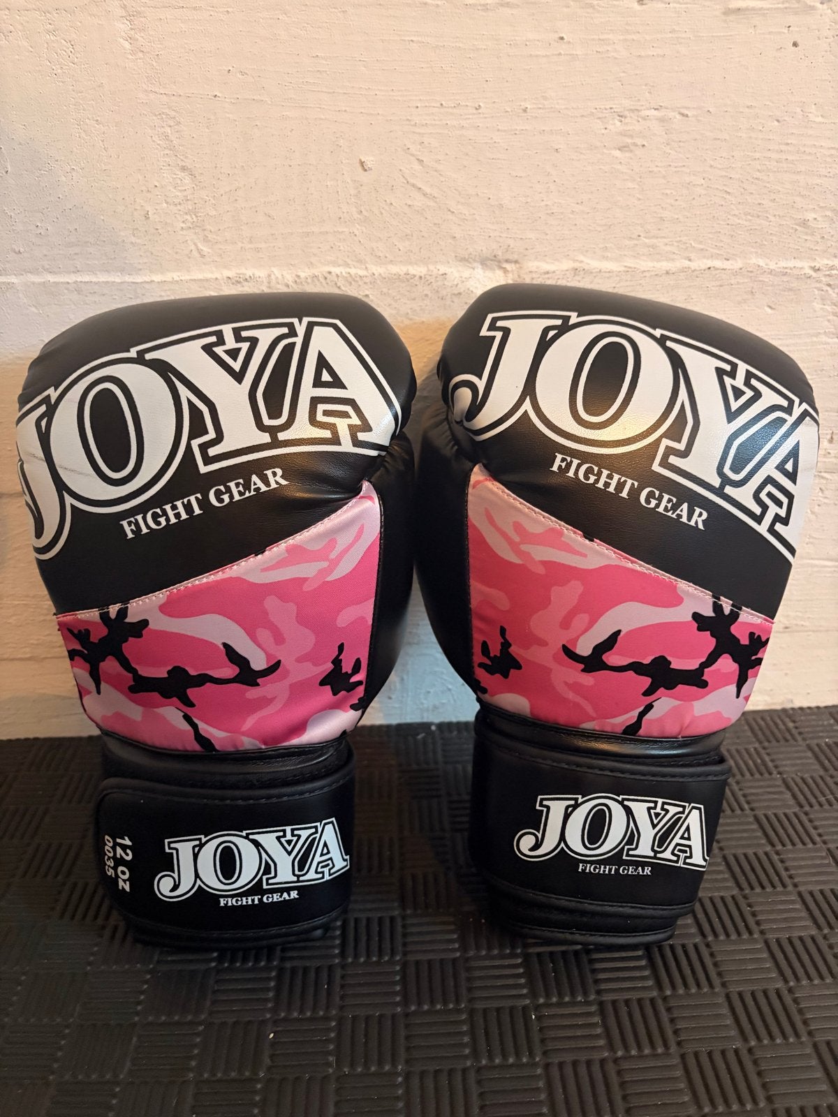 Joya Fight Gear Bokshandschoenen - Roze Camo - 12 OZ, Ophalen of Verzenden, Zo goed als nieuw, Bokshandschoenen