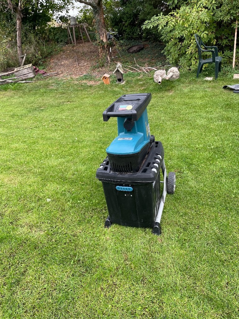 Makita Houtversnipperaar UD2500