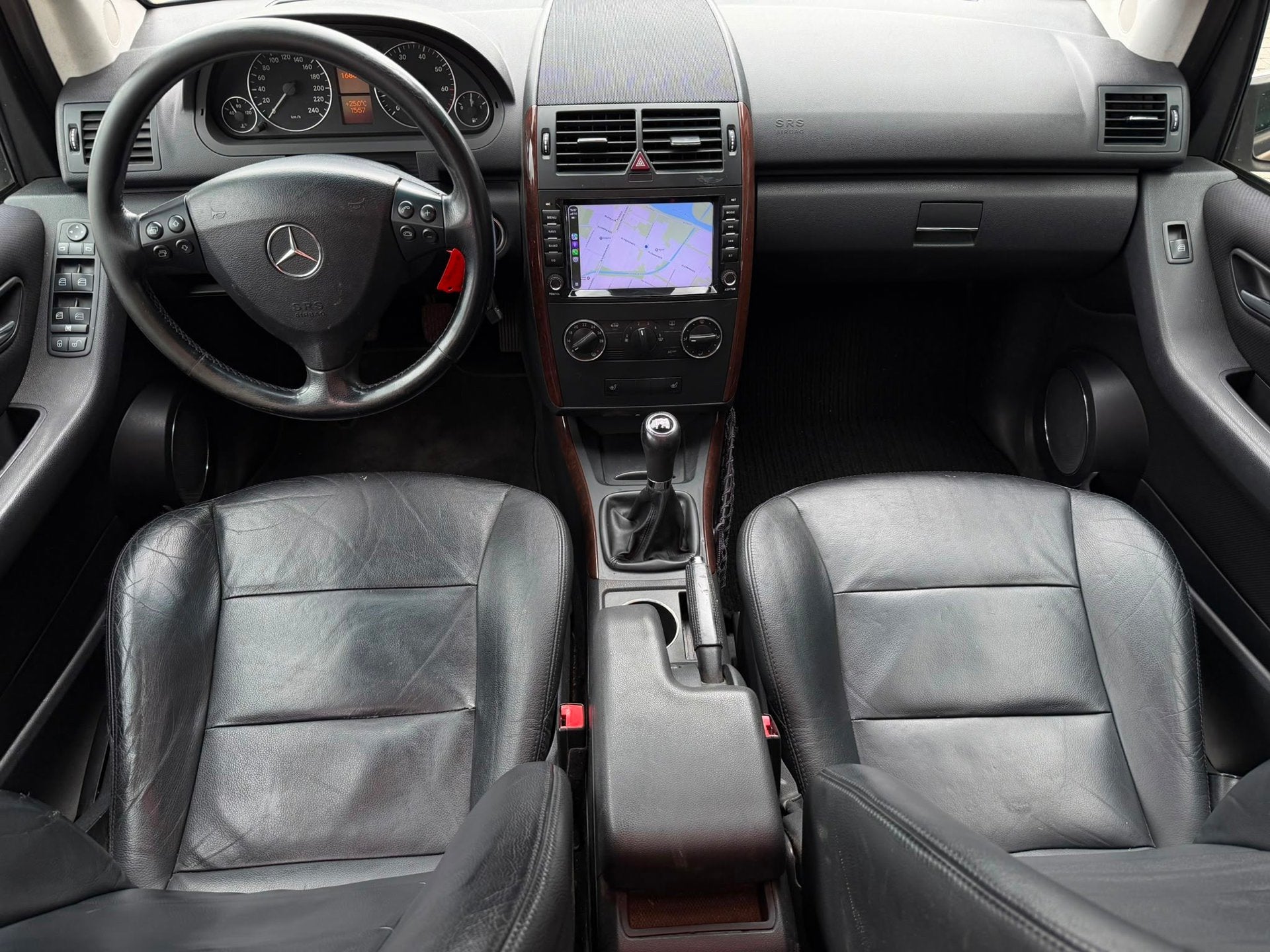 Mercedes-Benz A-klasse 200 Avantgarde|camera|Apple carplay|R, Auto's, Voorwielaandrijving, 136 pk, Gebruikt, 4 cilinders