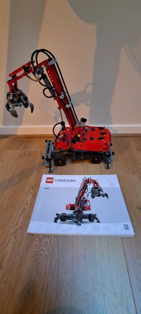 Lego 42144 -Overslagkraan, Lego, Ophalen of Verzenden, Zo goed als nieuw, Complete set