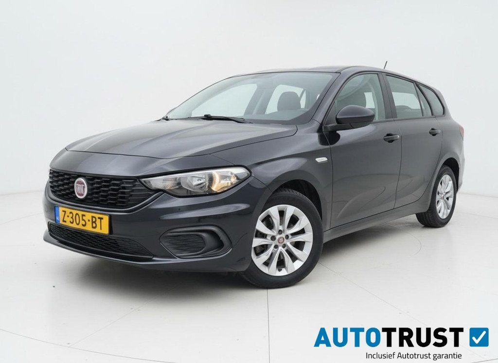 Fiat Tipo Stationwagon 1.4 16v AIRCO NAV CRUISE PDC, Voorwielaandrijving, Gebruikt, Euro 6, Zwart