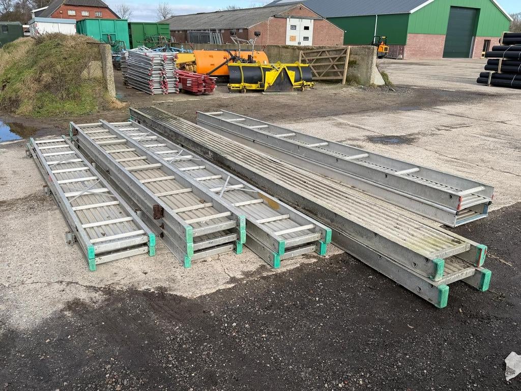 Loopvloeren 5 6,7 8 meter, Ophalen, Overige typen, Minder dan 2 meter