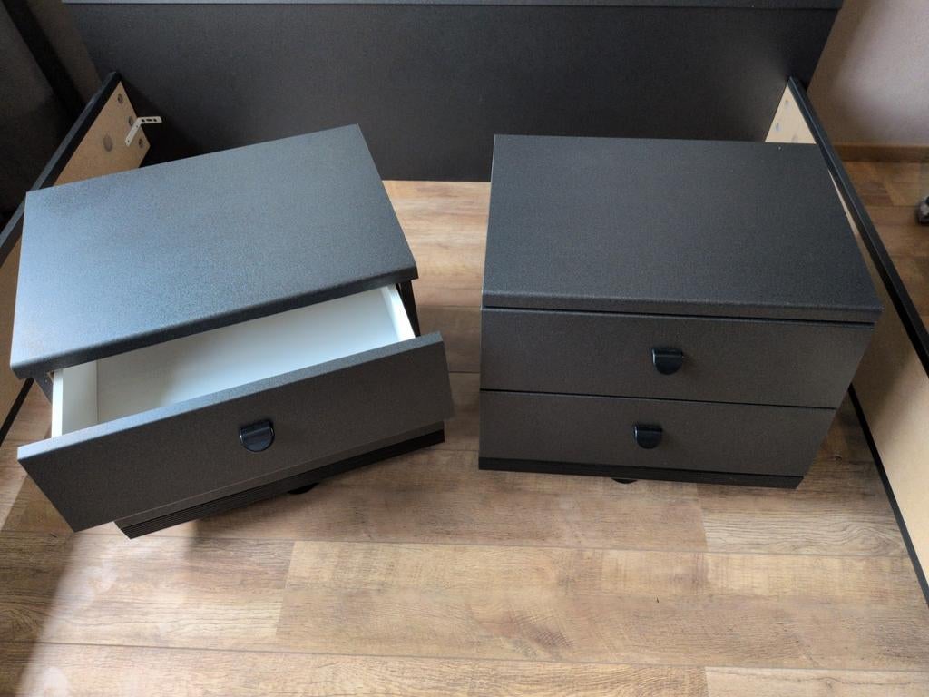 2 stuks met lades, Ophalen, Zo goed als nieuw, 45 tot 65 cm, Minder dan 55 cm