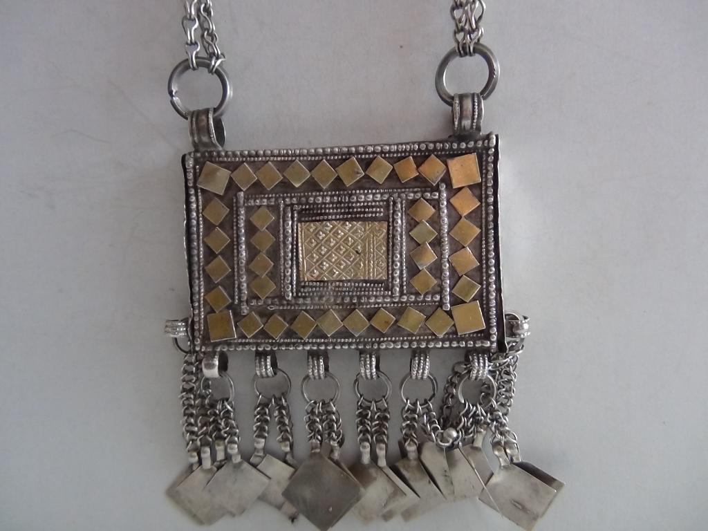 antiek  zilveren ketting + koranhouder Museumwaardig Oman, Antiek en Kunst, Antiek | Religie, Verzenden