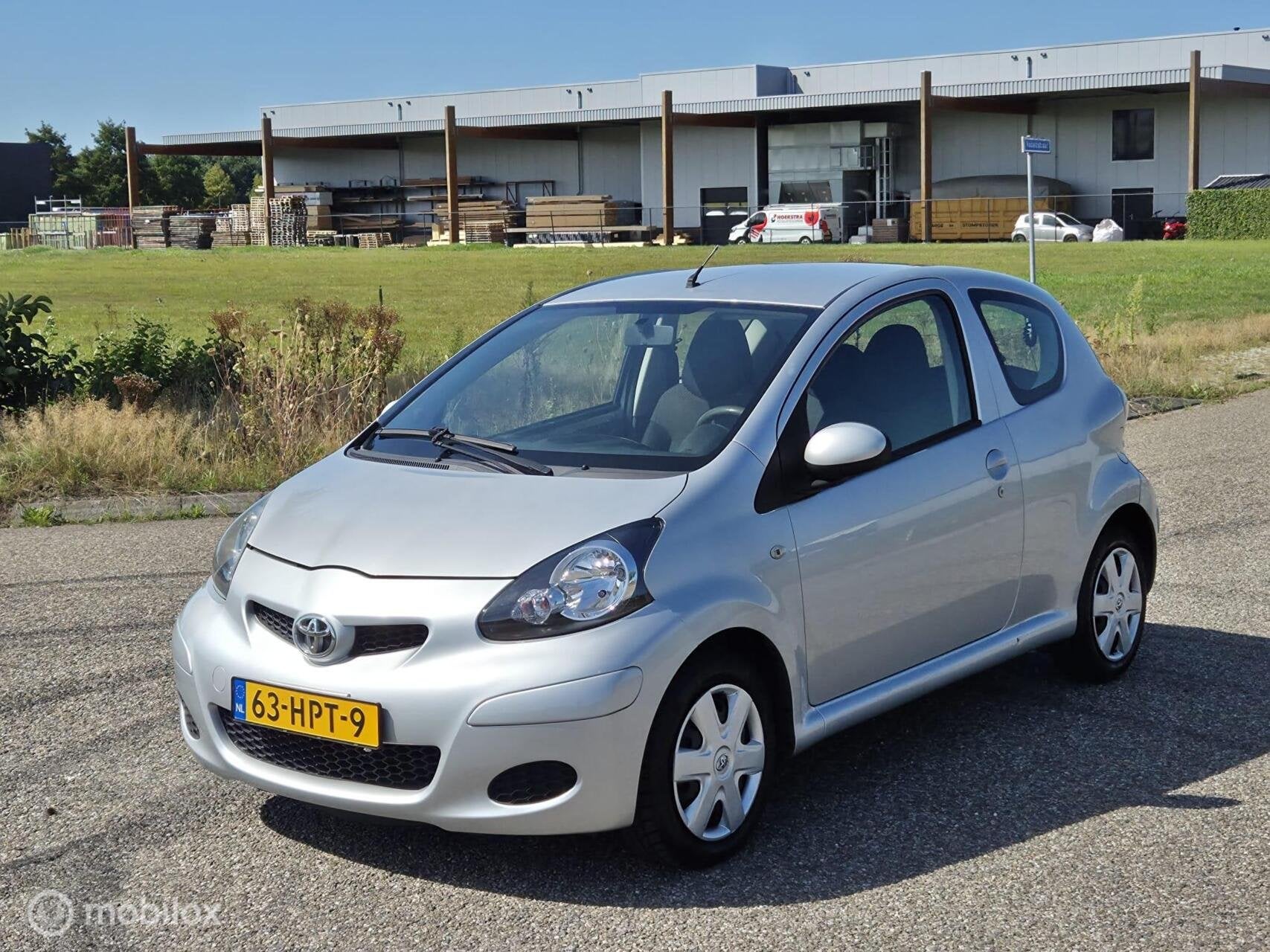 Toyota Aygo 1.0-12V Comfort Nieuwe apk / Nap / Zeer netjes, Voorwielaandrijving, Gebruikt, 4 stoelen, 68 pk