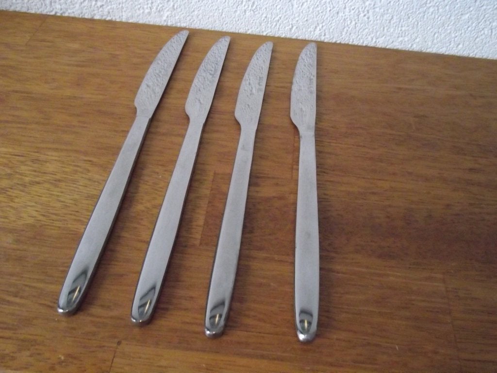 4 stuks Sola steak mes kartels RVS dinermes 23 cm per stuk, Sola, Los bestek, Ophalen of Verzenden, Zo goed als nieuw