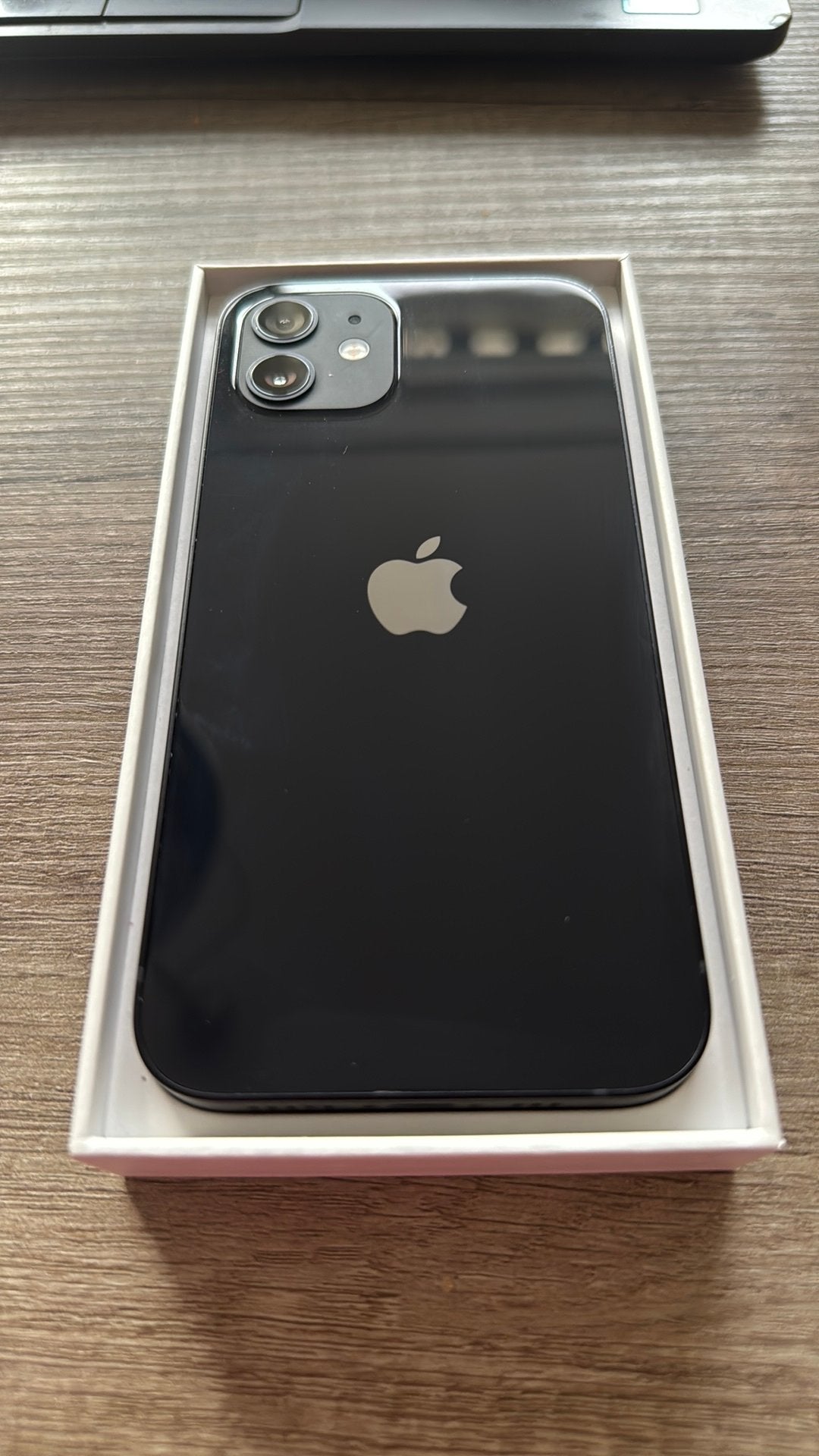 Foto 4 van Apple iPhone 12