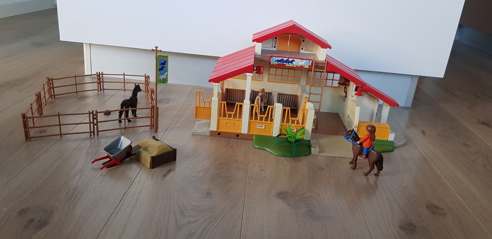Playmobil manege, Gebruikt, Gebouw, Complete set, Ophalen of Verzenden