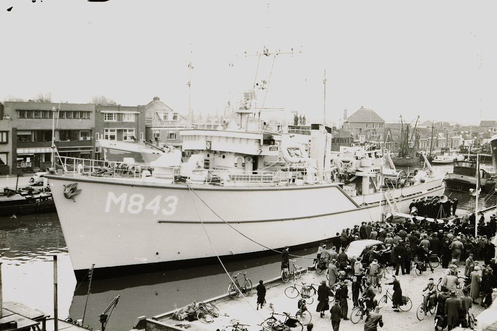 delfzijl, Ophalen of Verzenden, 1940 tot 1960, Zo goed als nieuw, Foto