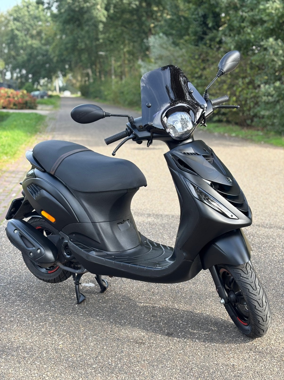 ✅ Zeer Nette Piaggio Zip Sp Brom 2019 RS1 BLACK ON BLACK! ✅, Zip, Ophalen of Verzenden, Zo goed als nieuw, Benzine