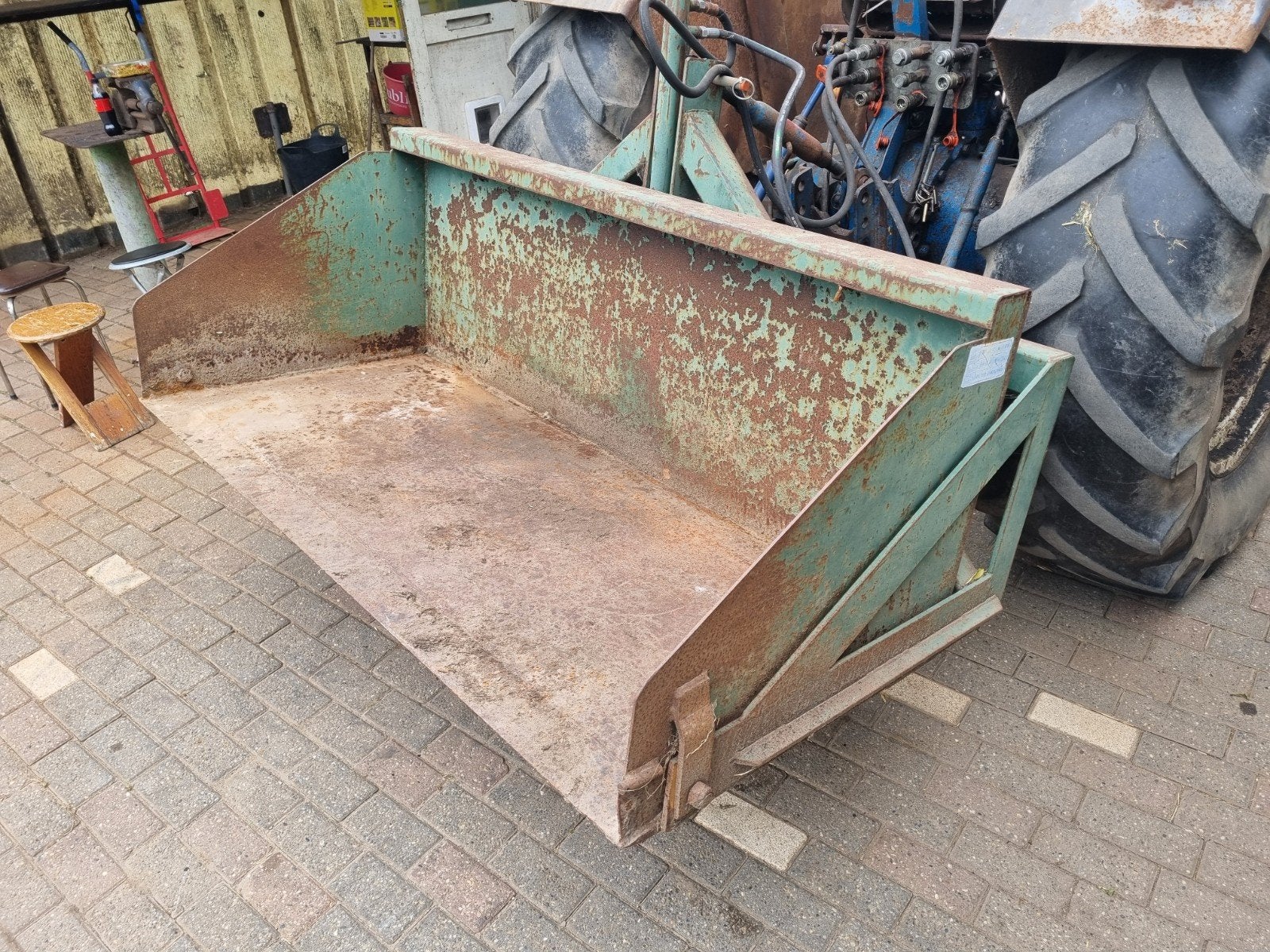 Grondbak hydraulisch, Zakelijke goederen, Ophalen, Akkerbouw, Transport