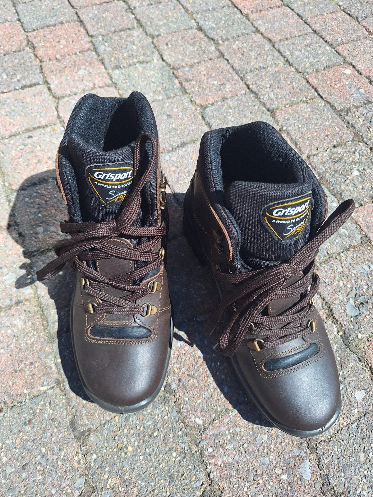 wandelschoenen grisport 40/41 nieuw, Ophalen, Wandelschoenen