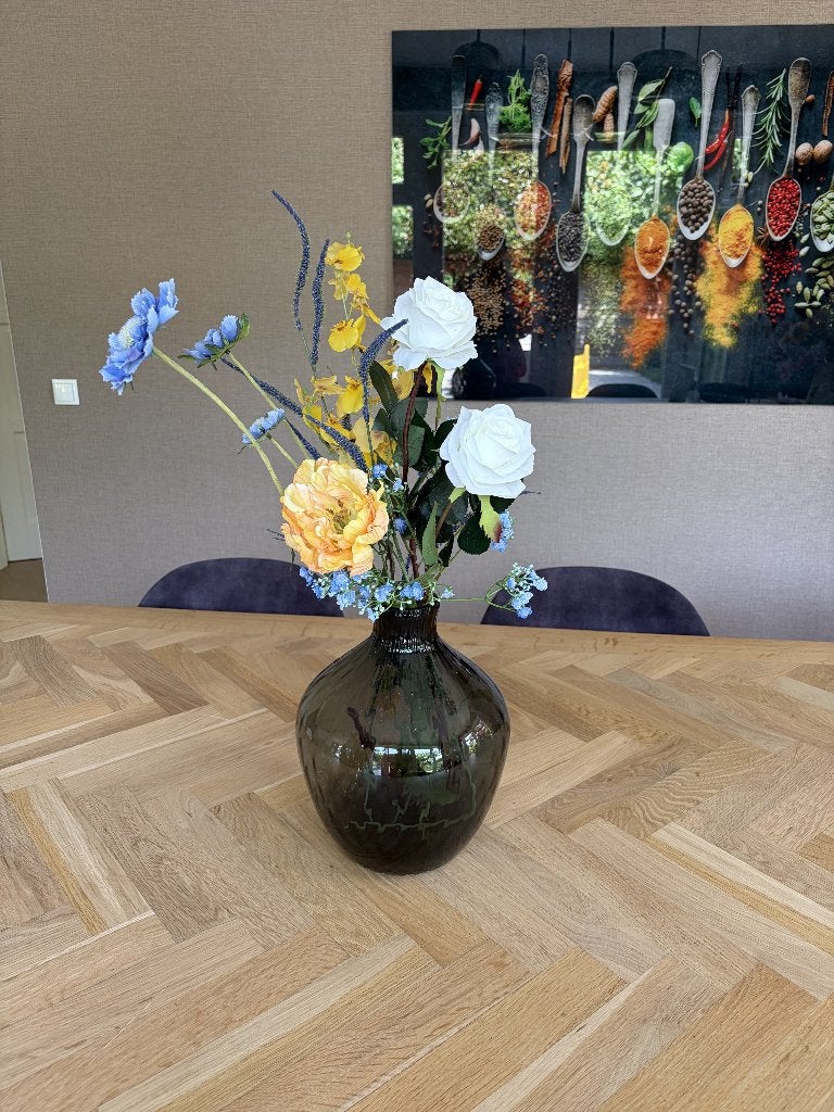 Actie 1 + 1 gratis: Kunstbloemenboeket met glazen vaas, Binnen, Ophalen of Verzenden, Boeket, Inclusief kunstbloemen