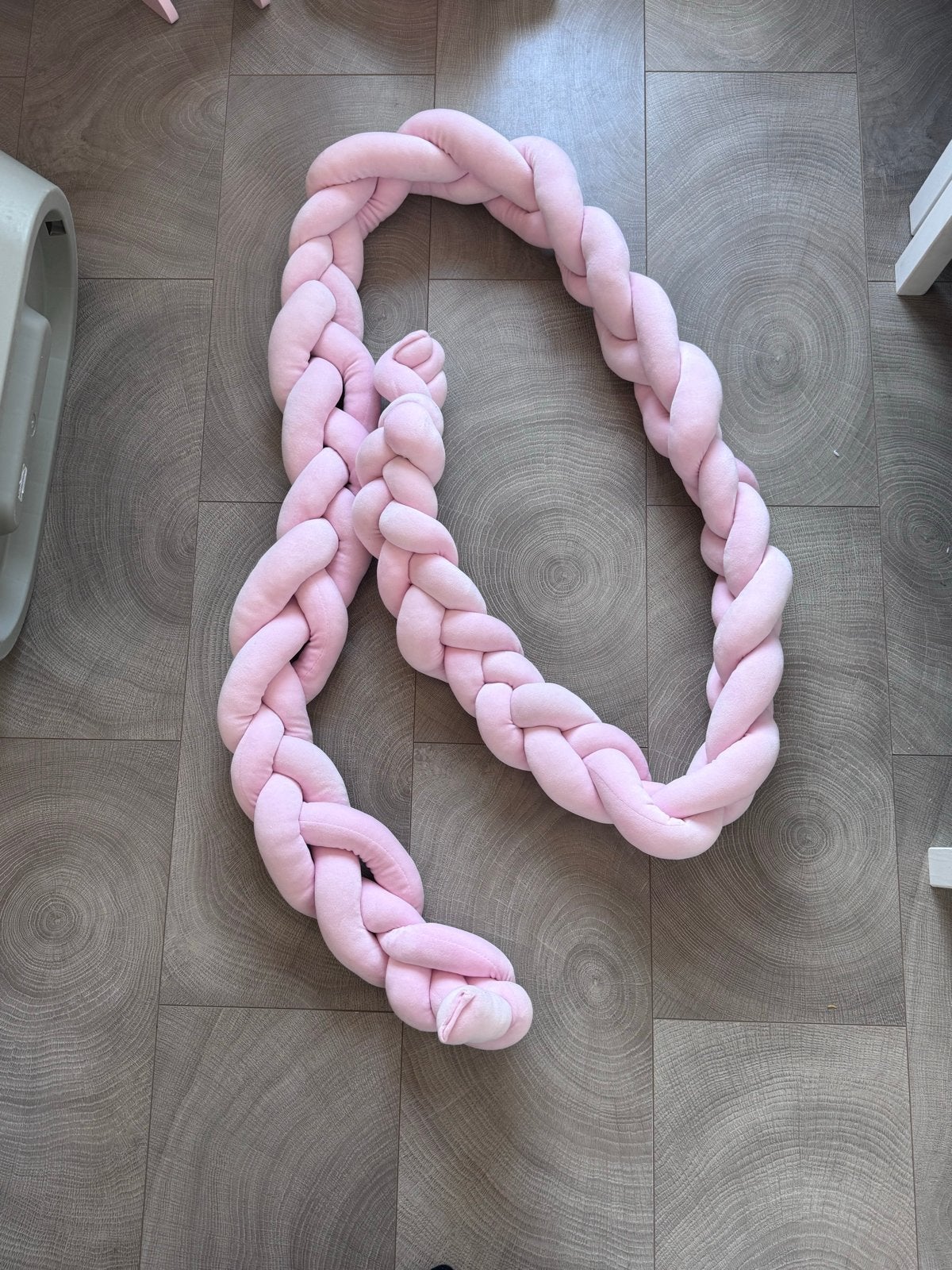 Roze gevlochten bedbumper/nestje voor babybed, Ophalen of Verzenden, Zo goed als nieuw, Overige typen
