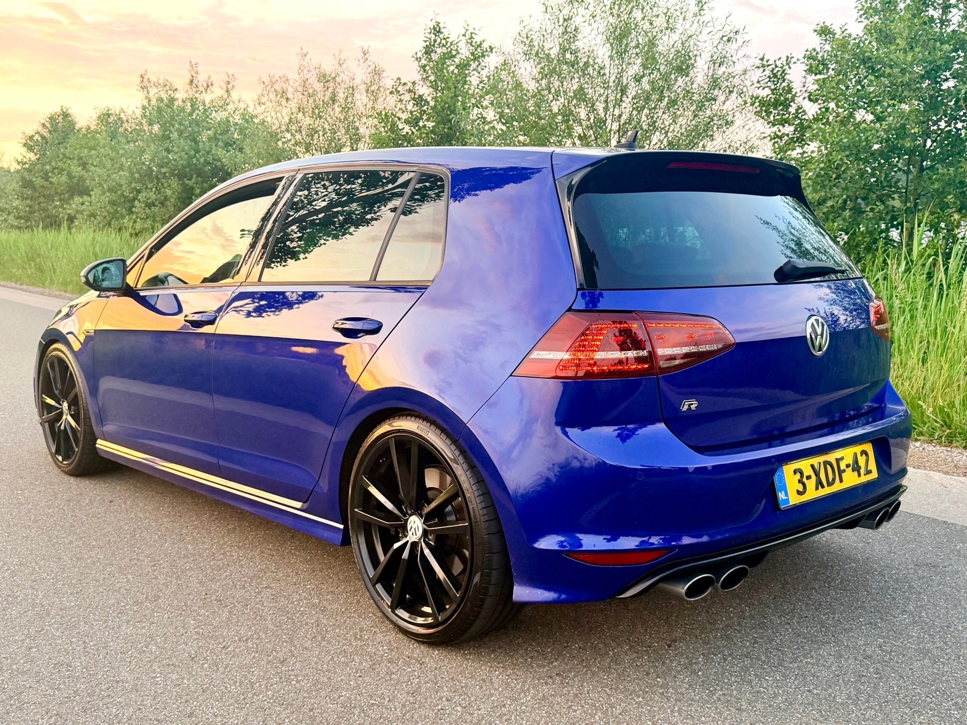 Volkswagen Golf 2.0 TSI R 4-Motion DSG LAPIZ BLUE 300PK., Auto's, Automaat, Gebruikt, 4 cilinders, 1984 cc