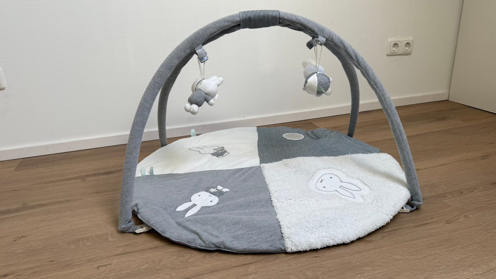 Speelkleed van Nijntje, Ophalen, Gebruikt