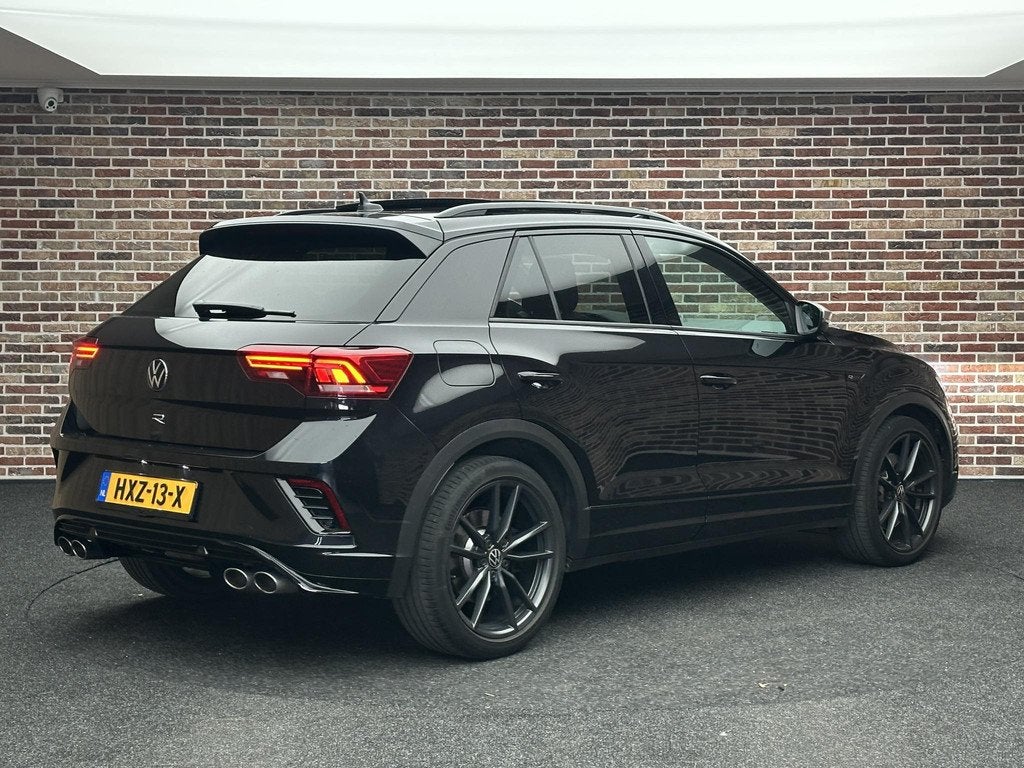 Volkswagen T-Roc 2.0 TSI 4Motion R Panorama Camera Beats Lee, Auto's, Volkswagen, Automatische klimaatregeling, Gebruikt, 4 cilinders
