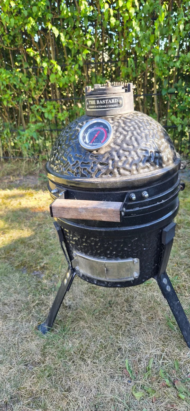 The Bastard BBQ Small, Ophalen, Zo goed als nieuw, The Bastard