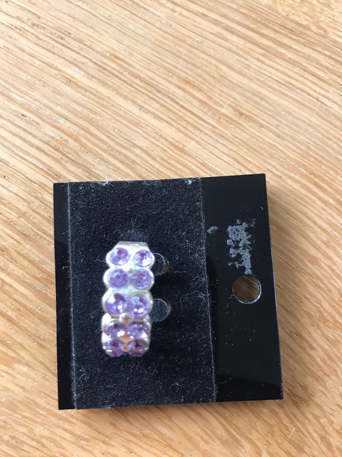 Zilverkleurige ring met strass steentjes, Ophalen of Verzenden, Zo goed als nieuw, 17 tot 18, Dame