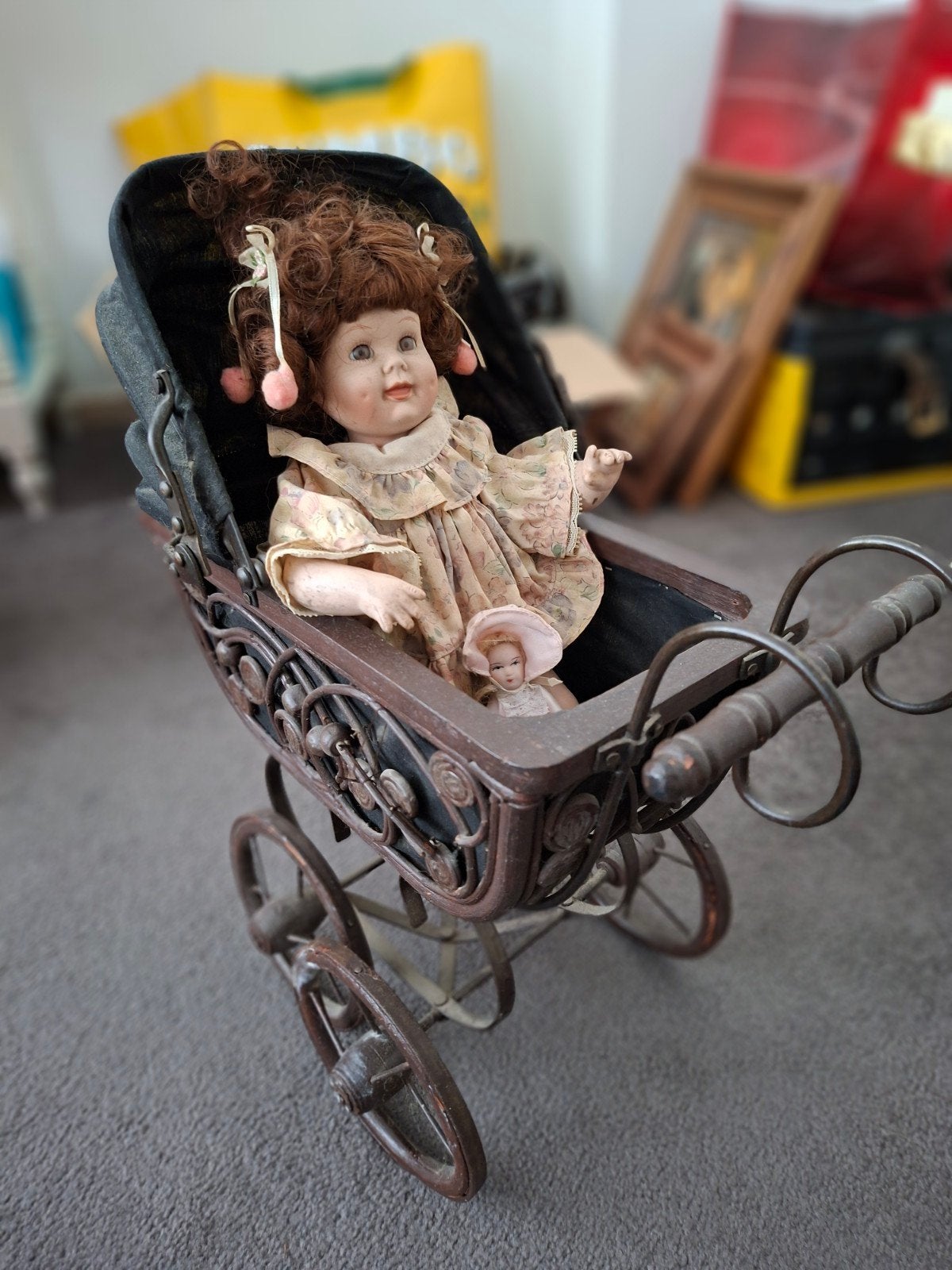 Antieke poppenwagen, Ophalen, Gebruikt, Pop