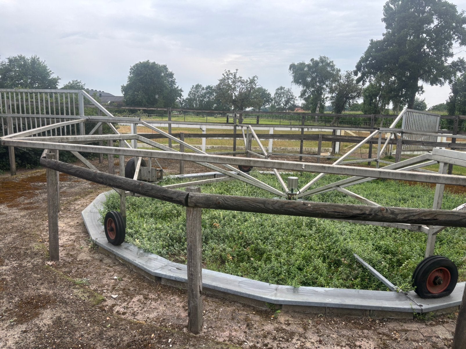 Stapmolen van aluminium compleet met motor voor paarden ., Ophalen of Verzenden