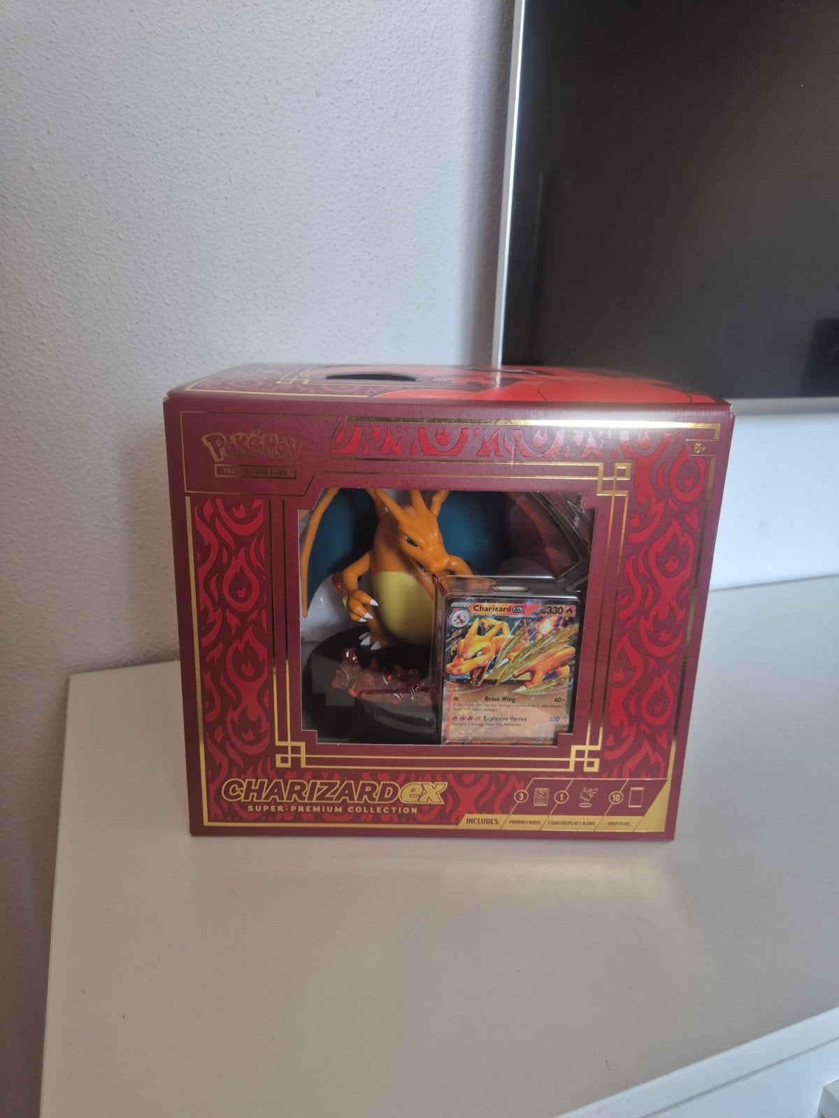 Charizard EX super premium collection 2x, Ophalen, Nieuw