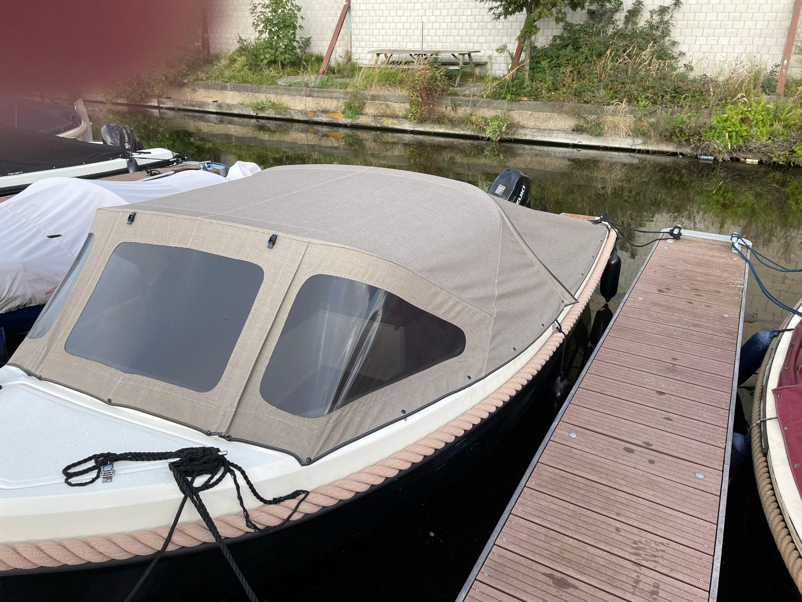 4Family 495 sloep incl. Ligplaats, Overige typen, Buiskap, Zo goed als nieuw, 20 pk