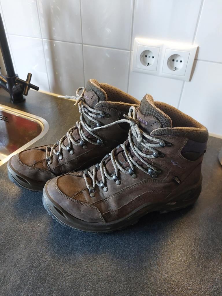 Lowa Renegade leren wandelschoenen maat 40, Ophalen of Verzenden, Gedragen, Wandelschoenen