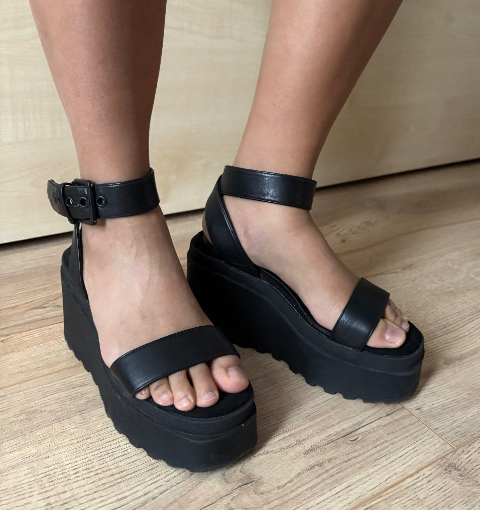 Platform sandal, Kleding | Dames, Schoenen, Zwart, Zo goed als nieuw, Even&Odd, Sandalen of Muiltjes
