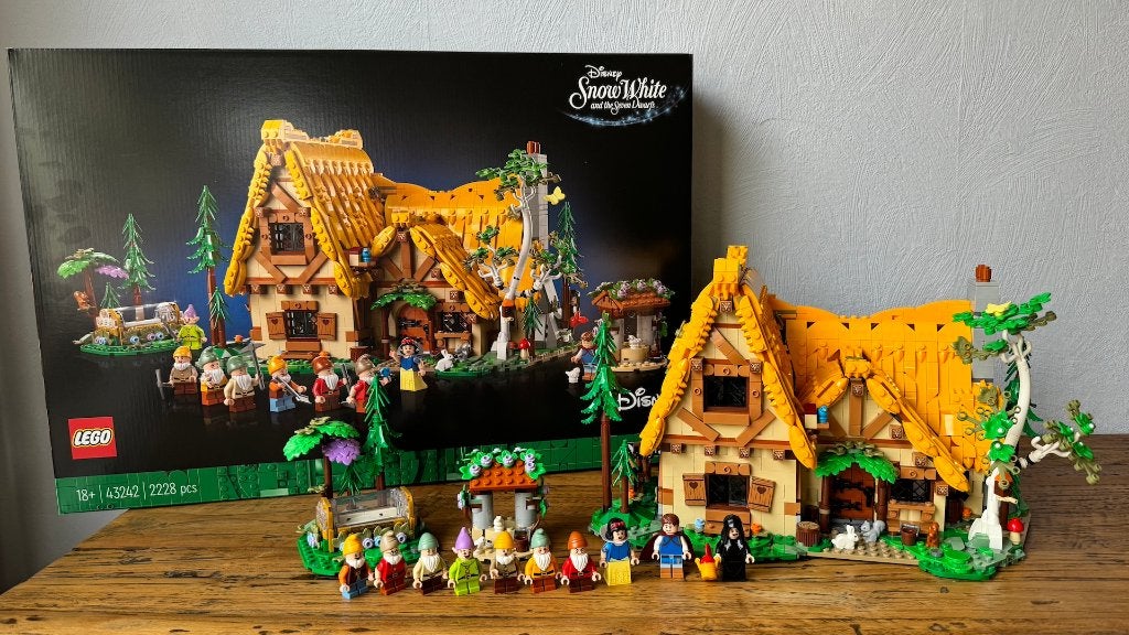 Lego 43242 Sneeuwwitje en de 7 dwergen nieuw sealed Disney, Lego, Nieuw, Ophalen of Verzenden, Disney