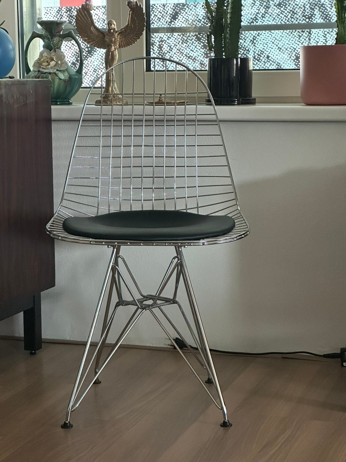 Draadstoel van metaal, vintage stijl., Ophalen, 60 tot 90 cm, Zo goed als nieuw, 1 kruk