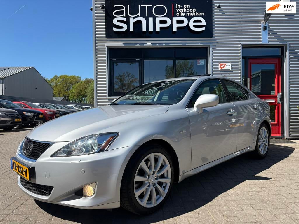 Lexus IS 250 Executive -UNIEK!-ADAPTIVE CRUISE-MEMORY SEATS-, Achterwielaandrijving, Gebruikt, 1535 kg, 208 pk
