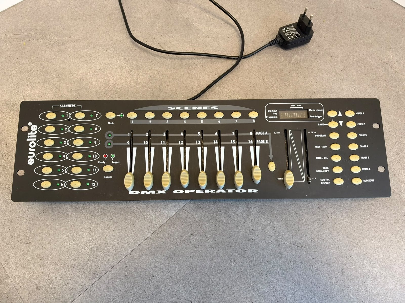 Eurolite DMX Operator 192 Lichtcontroller, Muziek en Instrumenten, Ophalen of Verzenden, Gebruikt