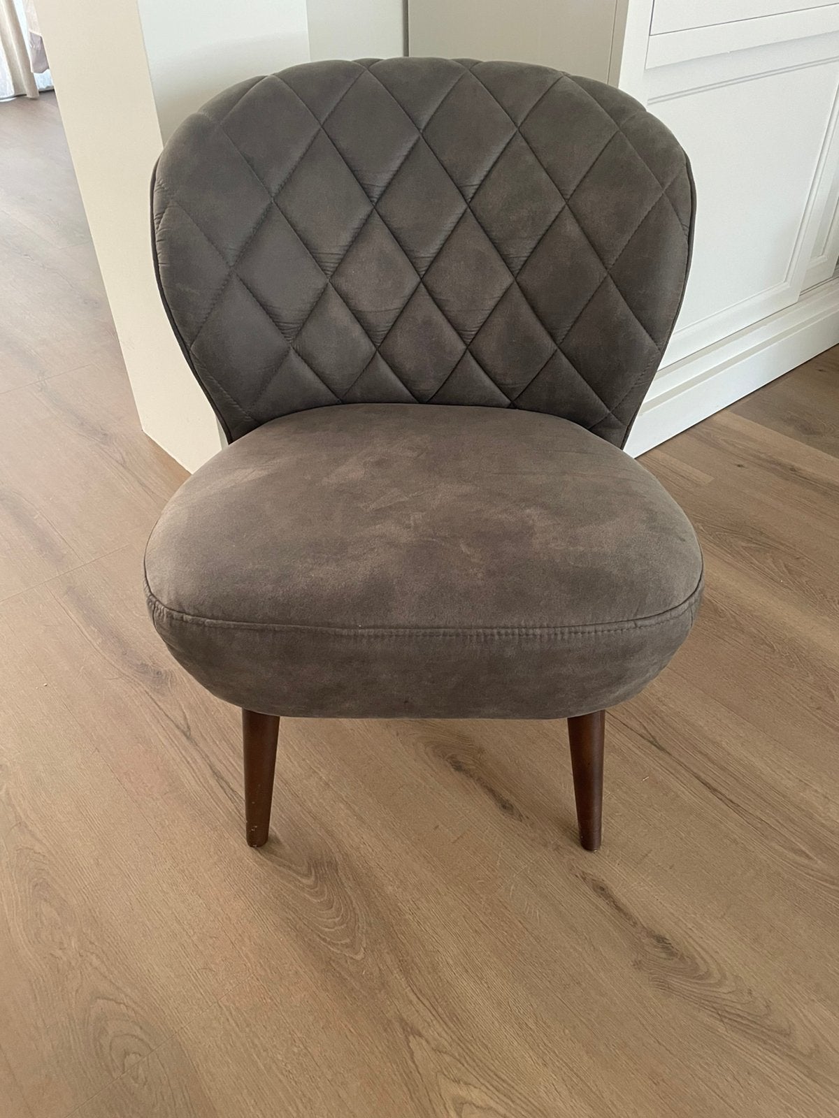 Leuk grijs stoeltje/fauteuil, Ophalen, Zo goed als nieuw, Minder dan 75 cm, 50 tot 75 cm