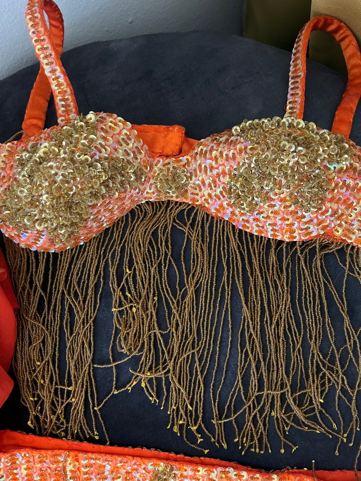 Buikdansers Kostuum Maat M - Oranje met Kralen, Maat 38/40 (M), Ophalen of Verzenden, Kleding, Overige thema's
