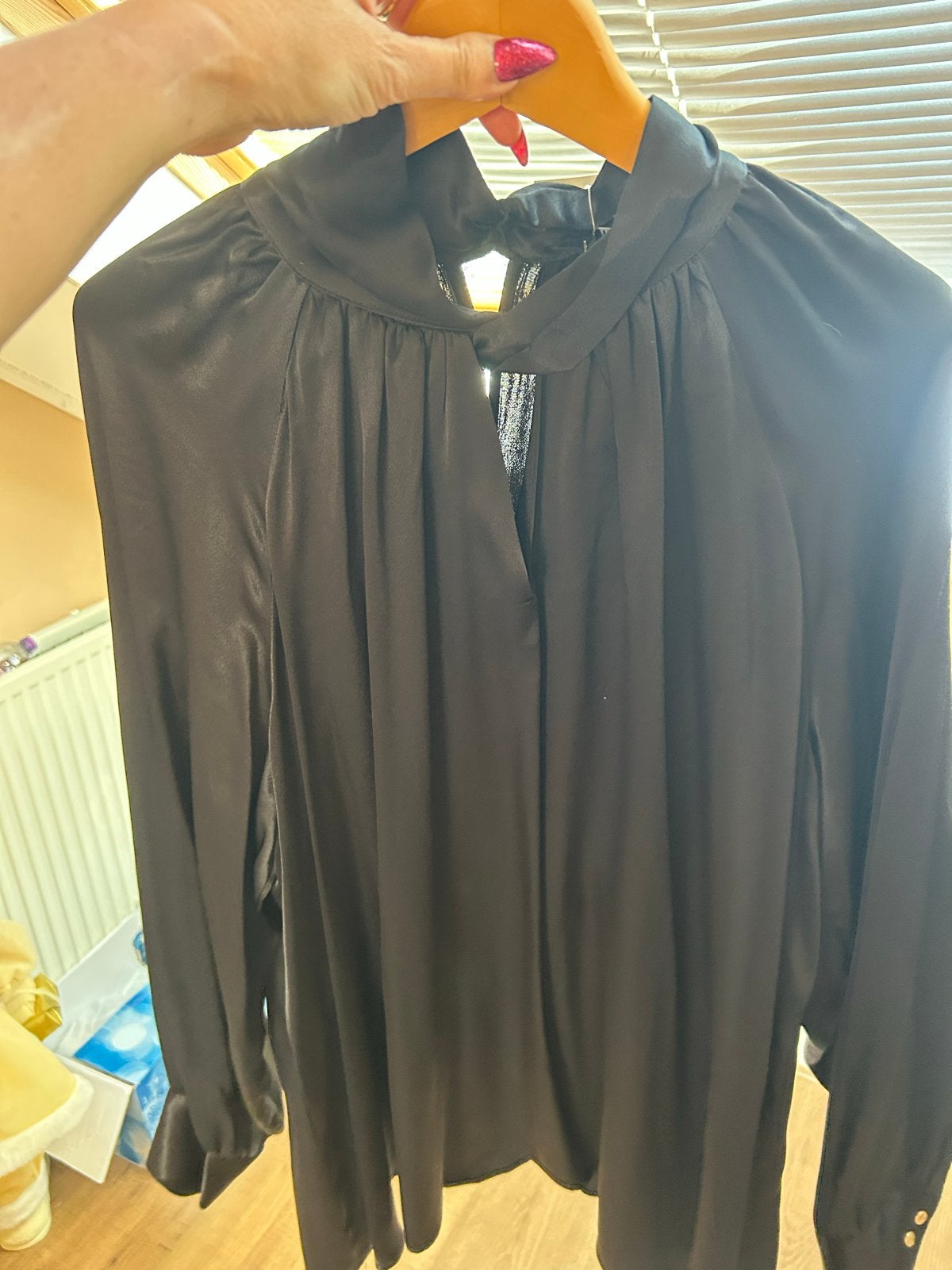 Stijlvolle zwarte blazer, broek en blouse set, Ophalen, Nieuw, Maat 46/48 (XL) of groter, Zwart
