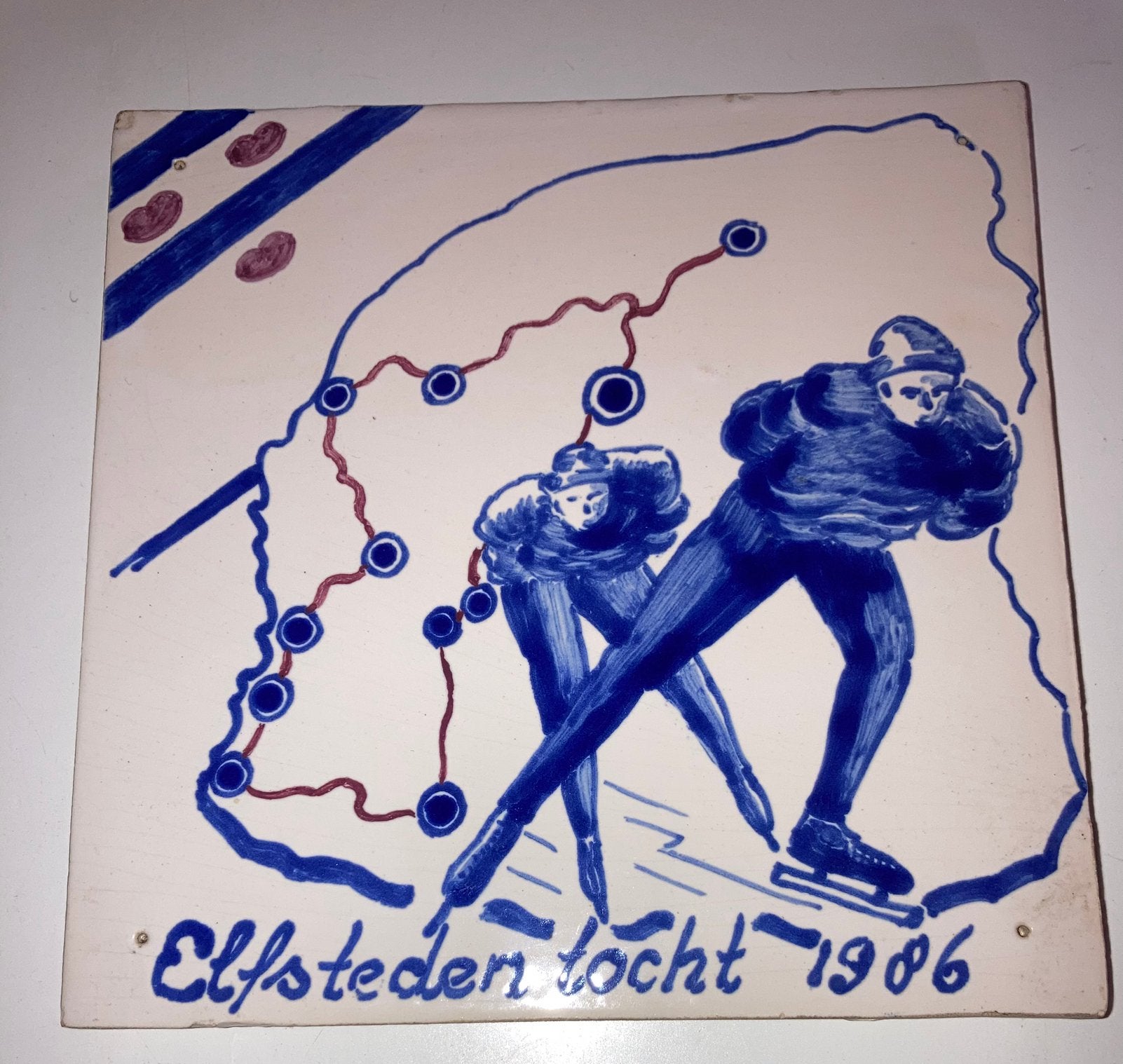 Delfts blauwe tegel 15e Friese Elfstedentocht 26 Februari 86, Antiek en Kunst, Ophalen
