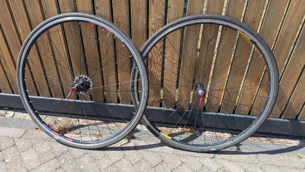 Tune wielset 28 inch voor racefiets, Fietsen en Brommers, Aluminium, Racefiets, Ophalen, Wiel