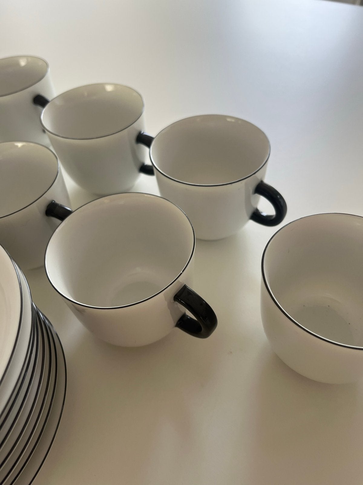 Suprème porseleinen kopjes uit de jaren '80, vaatwasserbes, Huis en Inrichting, Overige merken, Vintage, Ophalen of Verzenden