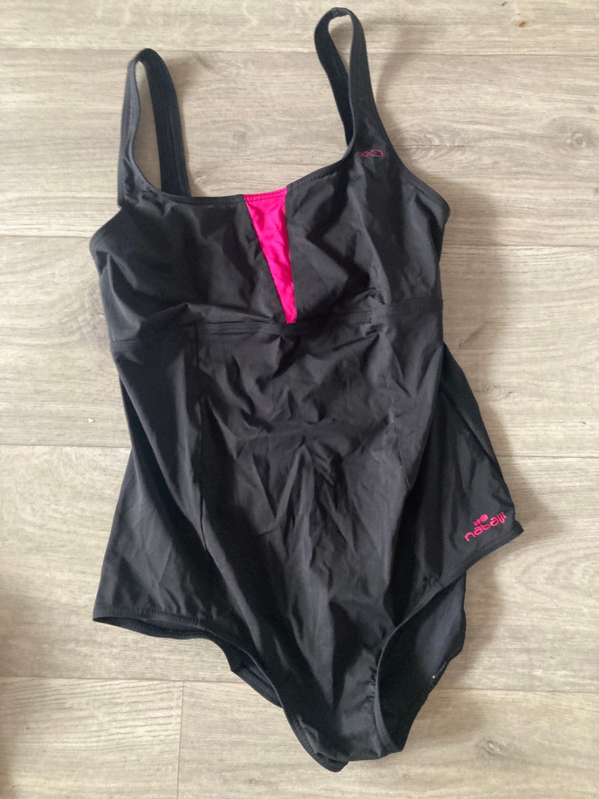 Badpak, nabaiji, maat 40 / L, als nieuw, Ophalen of Verzenden, Zo goed als nieuw, Zwart, Badpak