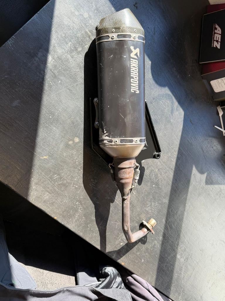 Akrapovic uitlaat voor motorfiets - Gebruikt, Motoren, Onderdelen | Overige, Ophalen of Verzenden, Gebruikt