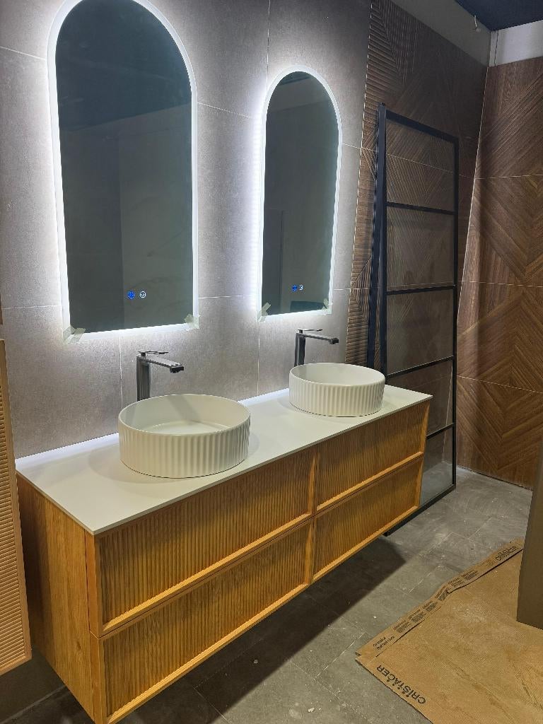 Zeer mooie sanitair badkamermeubel set massief eiken nieuw !, Ophalen, Nieuw, Steen, Douche