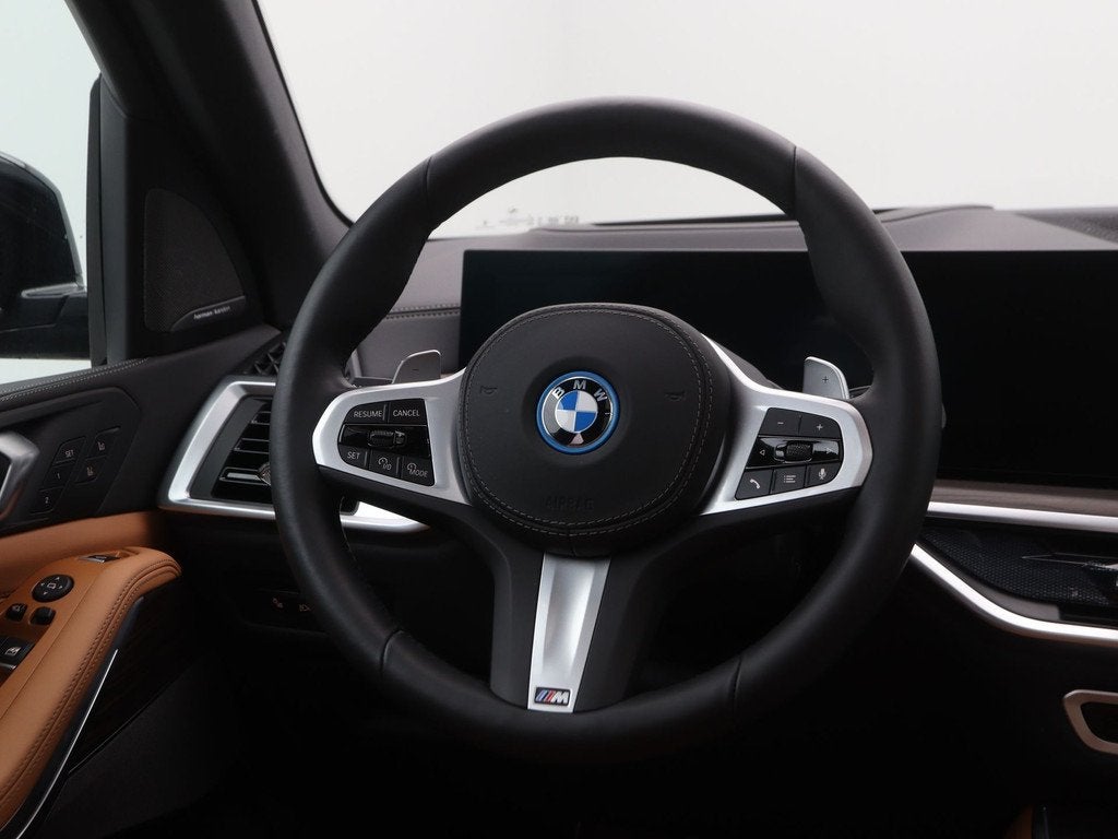 BMW X5 xDrive50e M Sportpakket Pro (bj 2025, automaat), Auto's, Gebruikt, 2395 kg, Met garantie (alle), Overige brandstoffen
