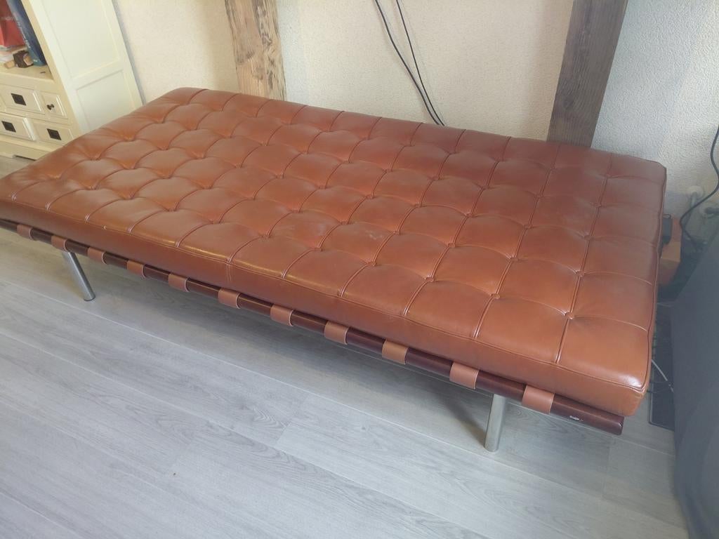 Bruine leren bank/ligbed, Ophalen, 75 tot 100 cm