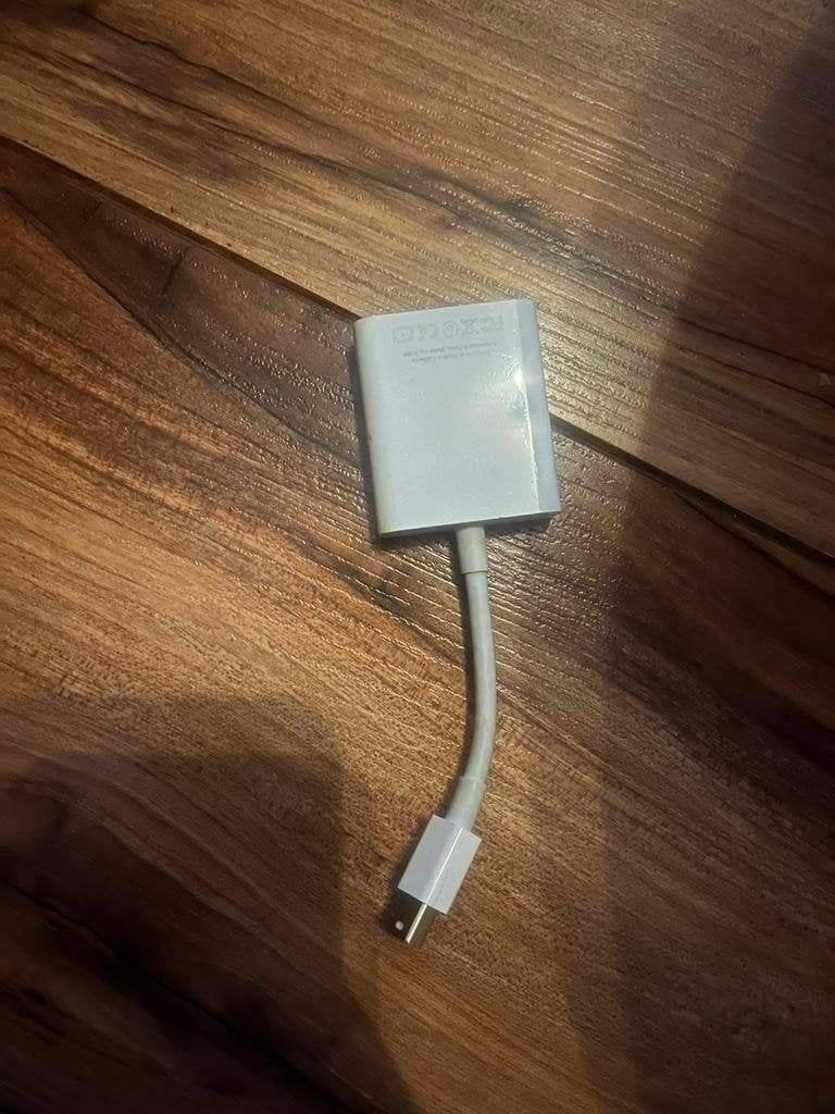 Apple Mini DisplayPort naar VGA Adapter – Origineel, Ophalen of Verzenden, Zo goed als nieuw