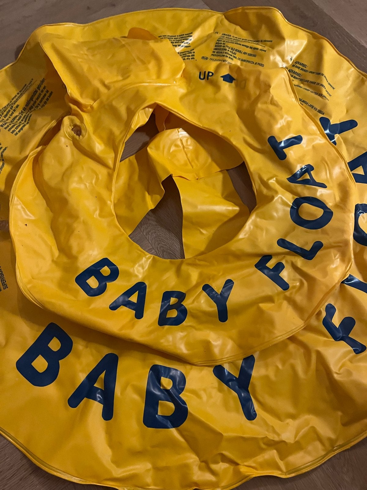 Gele Baby Float Zwemband - Zo goed als nieuw, Ophalen, Overige merken, Zwemband, Zo goed als nieuw
