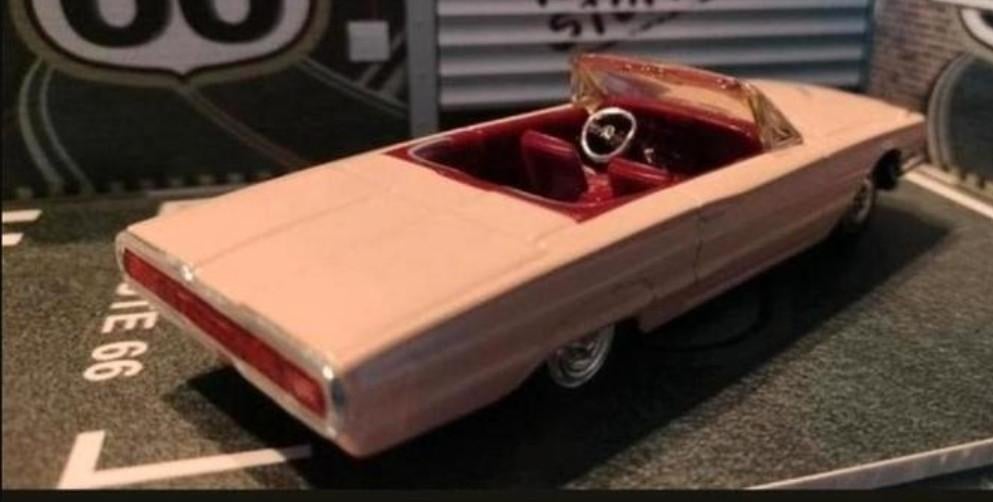 FORD THUNDERBIRD 1966 CABRIOLET uit vitrinekast, Ophalen of Verzenden, Zo goed als nieuw, Auto